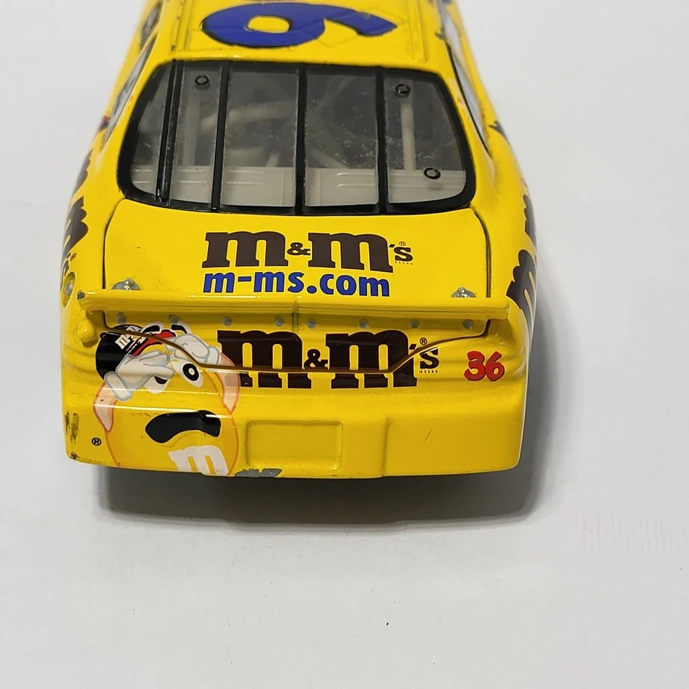 Action Ken Schrader 36 M&Ms 2000 Pontiac Grand Prix 1:24 Diecast NASCAR Car